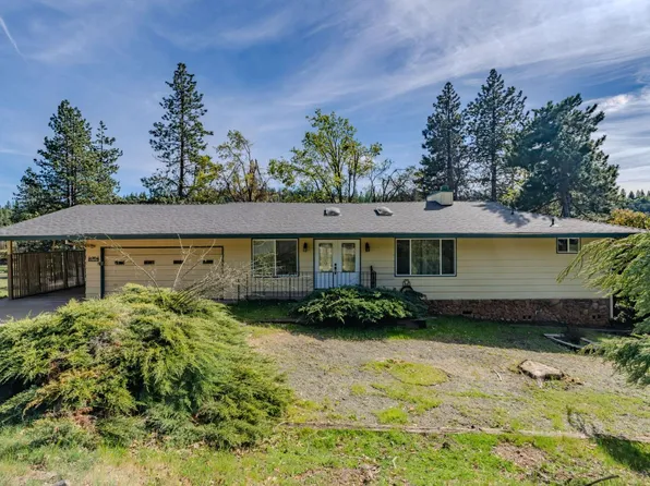 26262 Fairway Dr, Pioneer, CA 95666