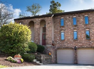 124 Bertley Ridge Dr, Coraopolis, PA 15108
