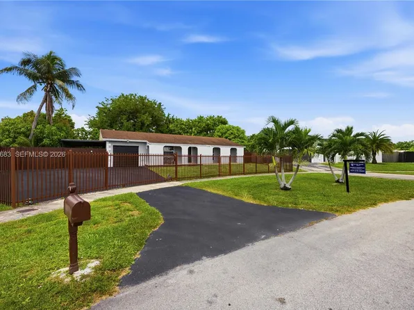 26080 SW 132nd Pl, Homestead, FL 33032