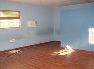 2254 Sunnyside Ln, Sarasota, FL 34239