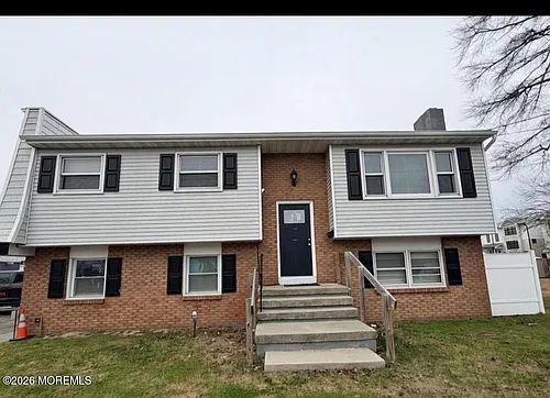 2133 Bridge Ave Photo 1
