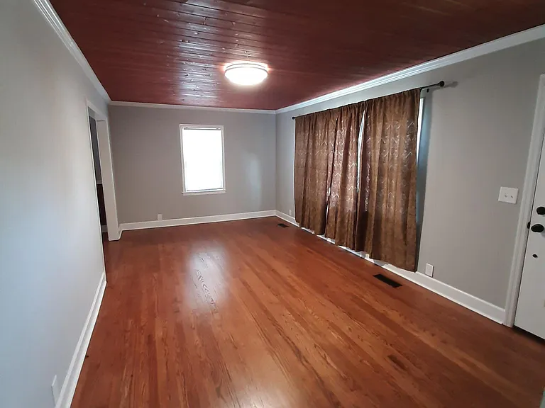 3421 Land St — Photo 6