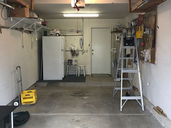 4th image of 8304 Sweetwater Ct