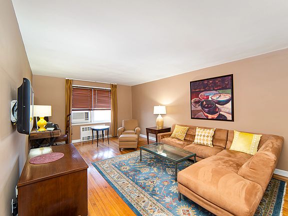 2nd image of 72-10 112th St #5G
