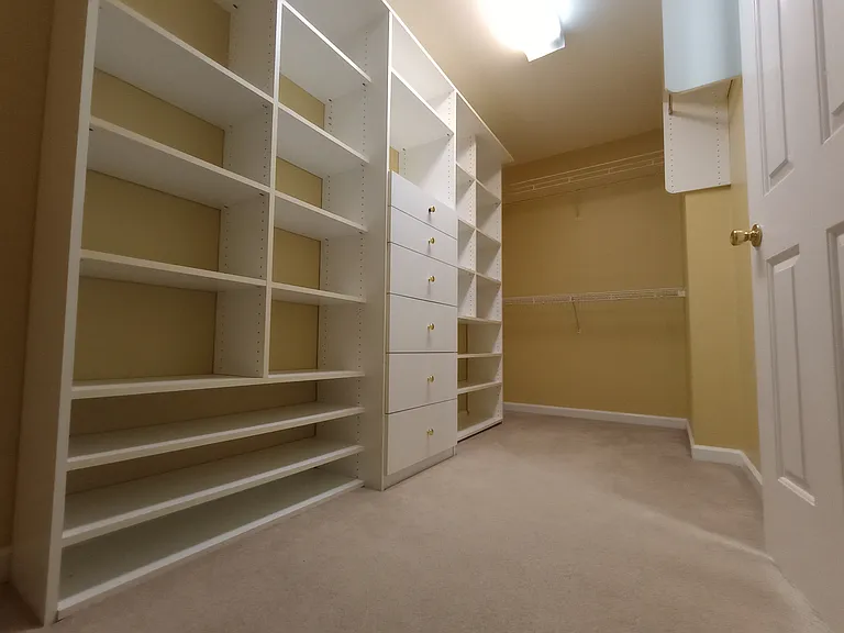 2nd walk in closet