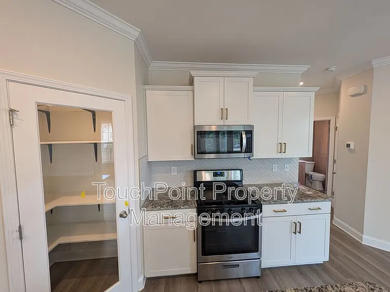 634 Cypress Glen Ln — Photo 5