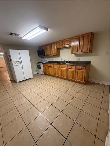 915 Soniat St #B — Photo 5