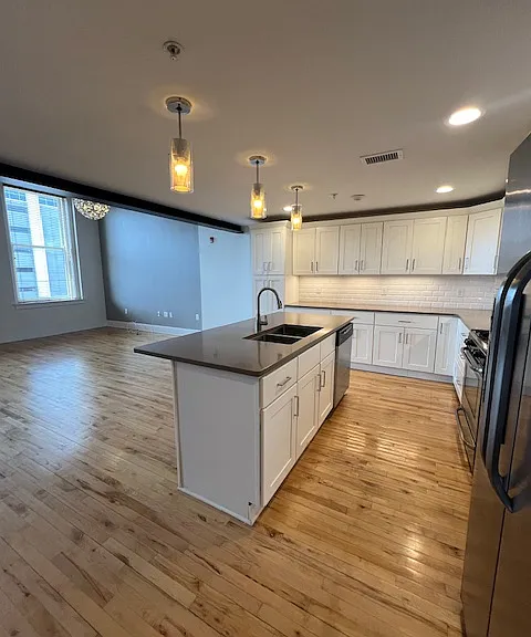 686 Main St #A — Photo 12