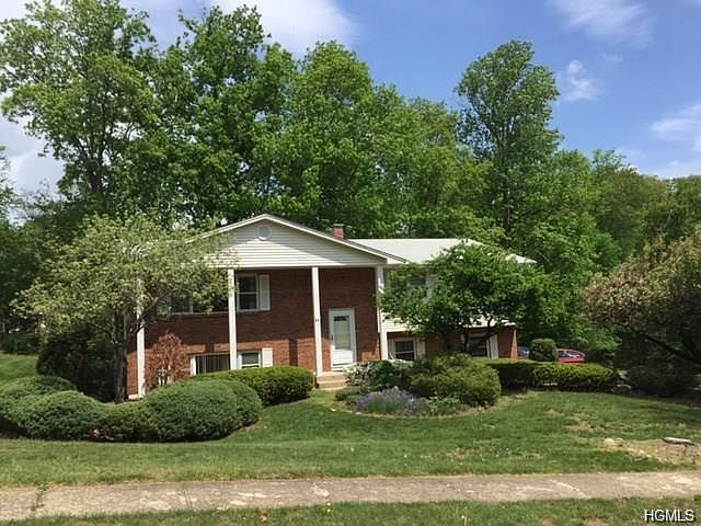 1st image of 84 Gottlieb Dr