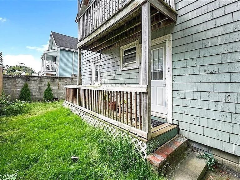 41 Glenwood Rd #1 — Photo 22