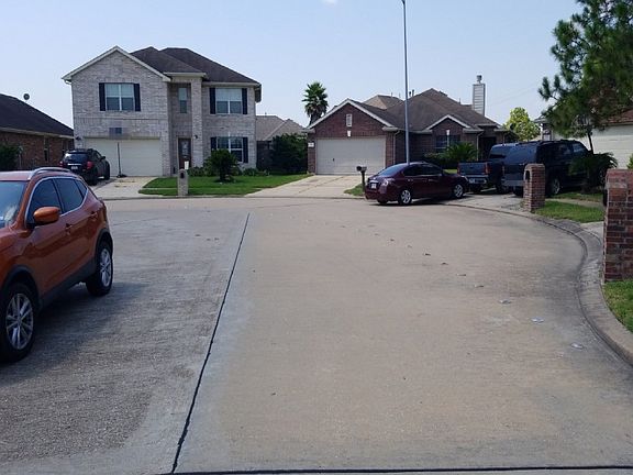 5th image of 10211 Dusty Hollow Ln