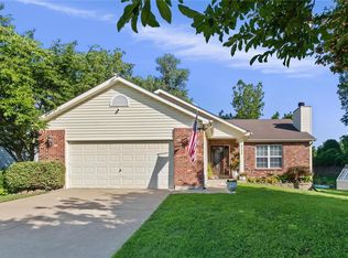 6243 Tesson Park Dr, Hazelwood, MO 63042