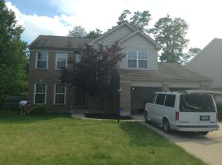 8601 Sunmont Dr, Cincinnati, OH 45255