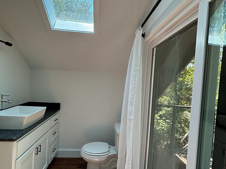 Bathroom Upstairs