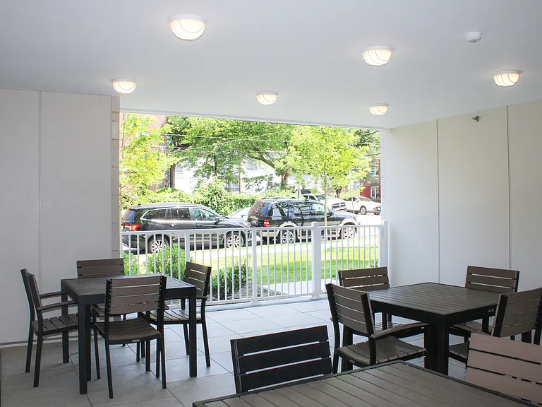 Point and Ravine Apartments — Photo 26