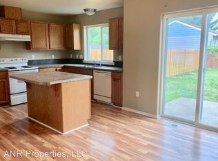4647 NE 98th Ave, Portland, OR 97220