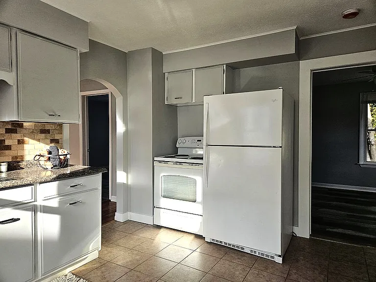 78 Harrison St #2 — Photo 19