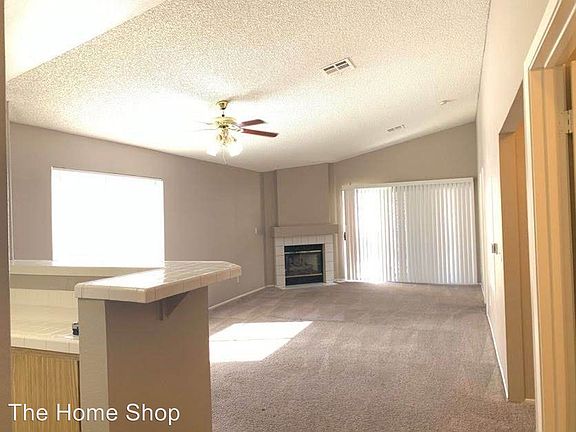 3rd image of 805 Yacht Harbor Dr