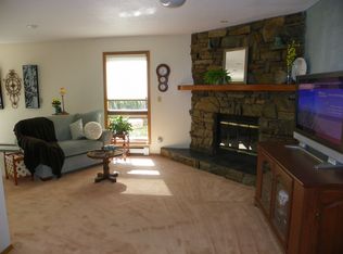 207 Snowy Owl Ln, Fairbanks, AK 99712