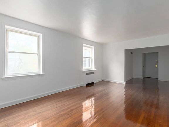 5th image of 457 W State St #1A