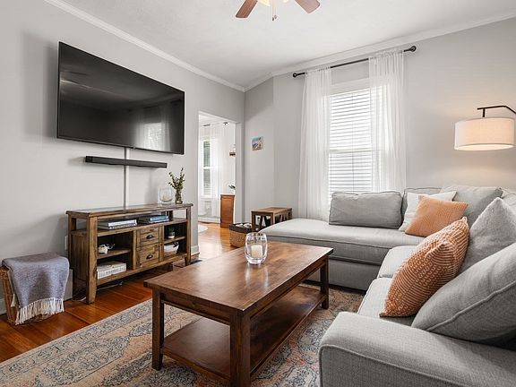 5th image of 9 Tappan St Unit 9