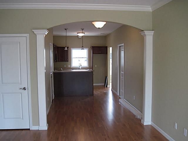 2nd image of 1746 Brooklynn Park E