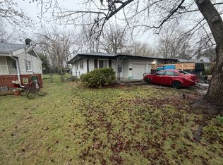 2037-2039 S Delaware Ave, Springfield, MO 65804