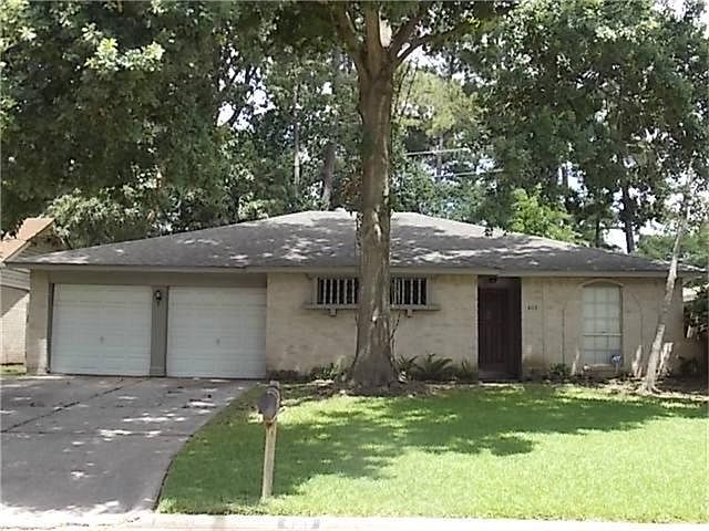 LOVELY 3-2-2 WITH WORKSHOP AND EXTRA STORAGE SHED