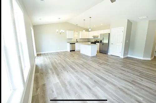 7454 Eden Close Photo 1