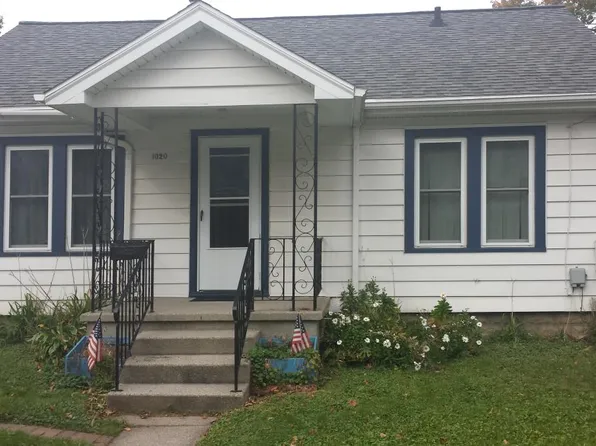 1020 Poxson Ave, Lansing, MI 48910