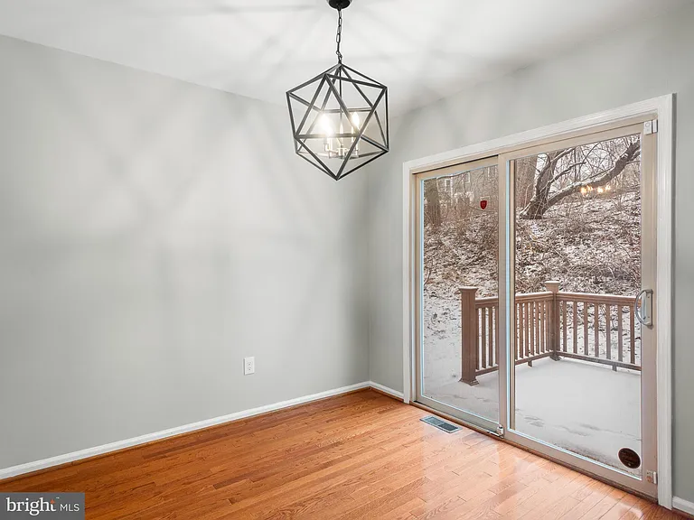 547 Pickering Station Dr — Photo 13