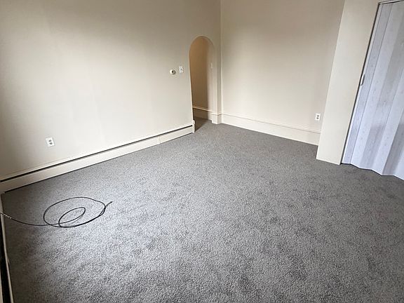 5th image of 94-96 Rose St #1