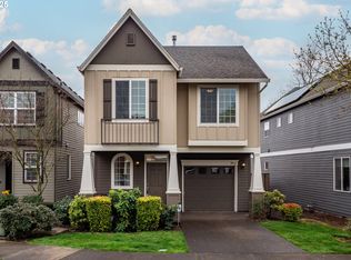 908 SE Elina Ave, Hillsboro, OR 97123