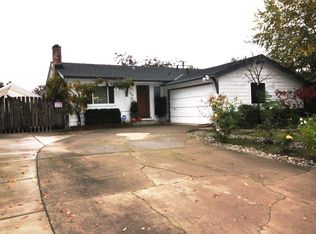 8650 Everglade Dr, Sacramento, CA
