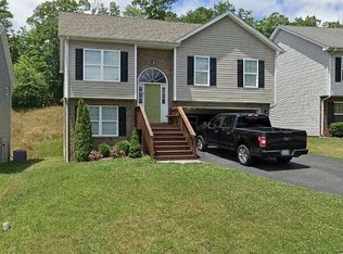 2076 Tula Dr, Salem, VA 24153