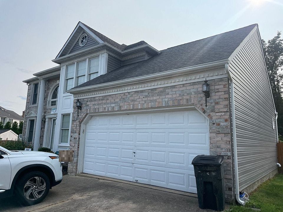 2nd image of 302 Twilight Ct