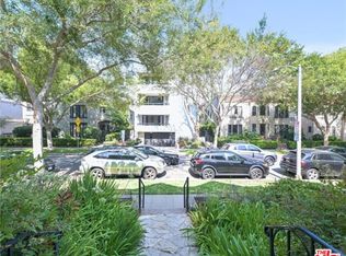 149 S Crescent Dr #D, Beverly Hills, CA 90212
