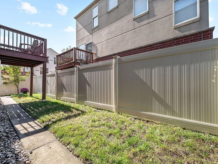 3427 W Polk St — Photo 19