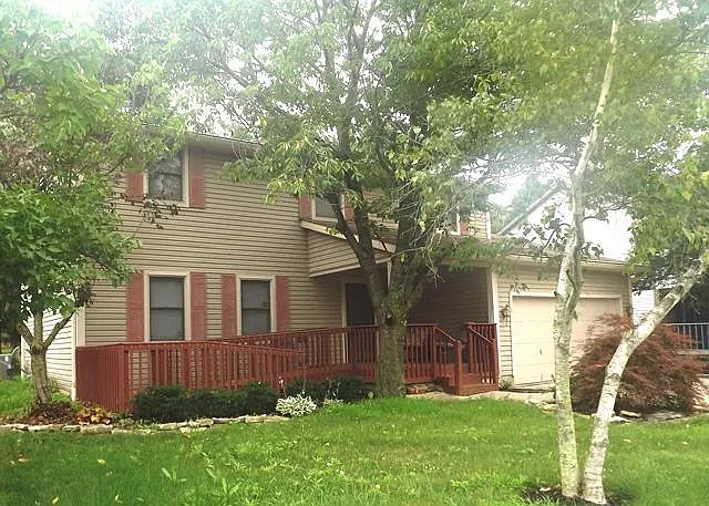 759 Executive Blvd photo 1