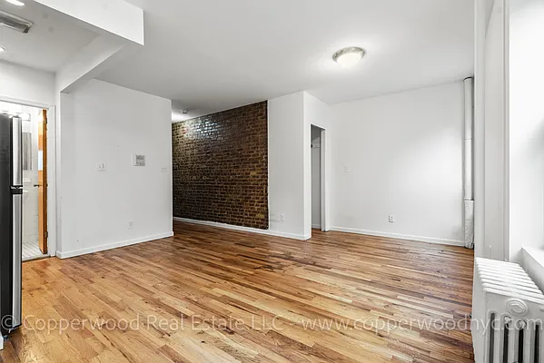 Rented by Copperwood Real Estate | media 4