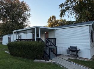 747 Willow Ln, Gap, PA 17527