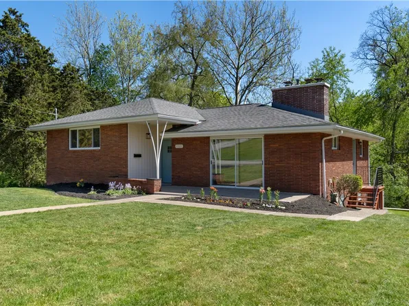 1329 Foxboro Dr, Monroeville, PA 15146