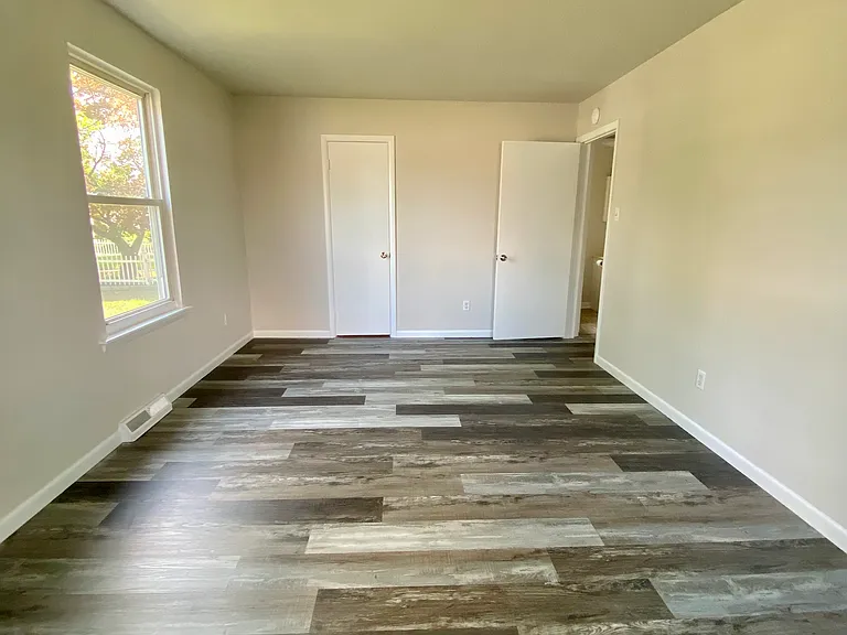 204 Gateway Blvd #A — Photo 7