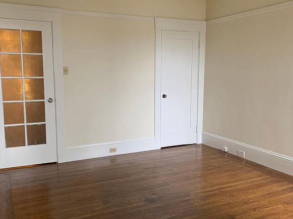 5th image of 1355 16th Ave