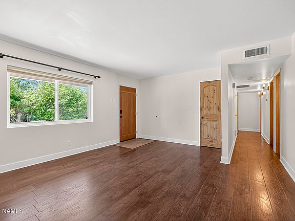 5th image of 4800 E Halfmoon Dr