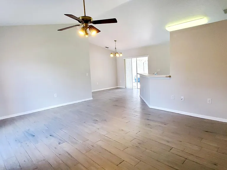 1440 Tune Ave — Photo 8