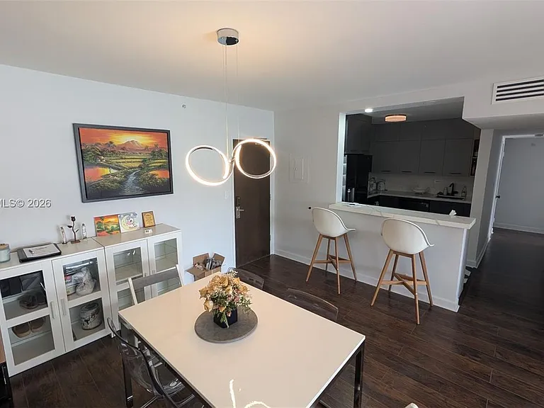 1500 Bay Rd #822S — Photo 4
