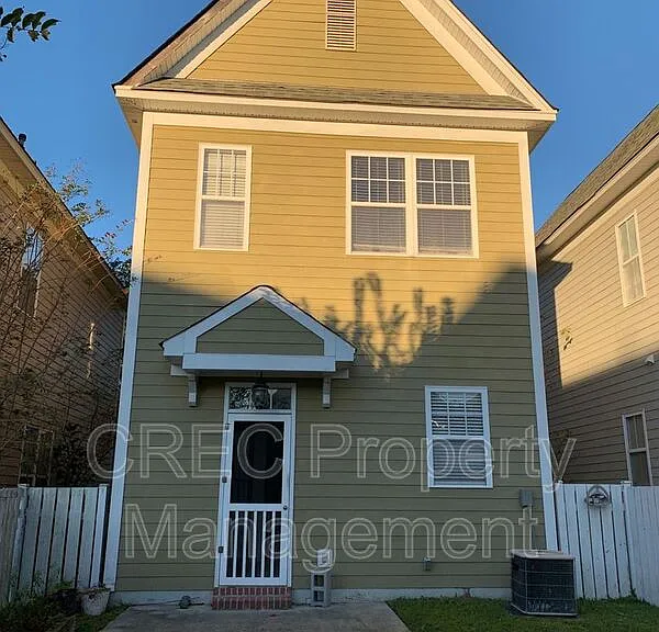105 Barberry St — Photo 27