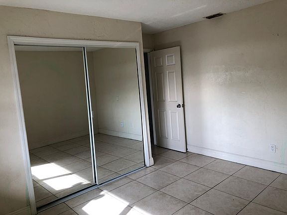 3rd image of 101 S Peninsula Dr APT 303