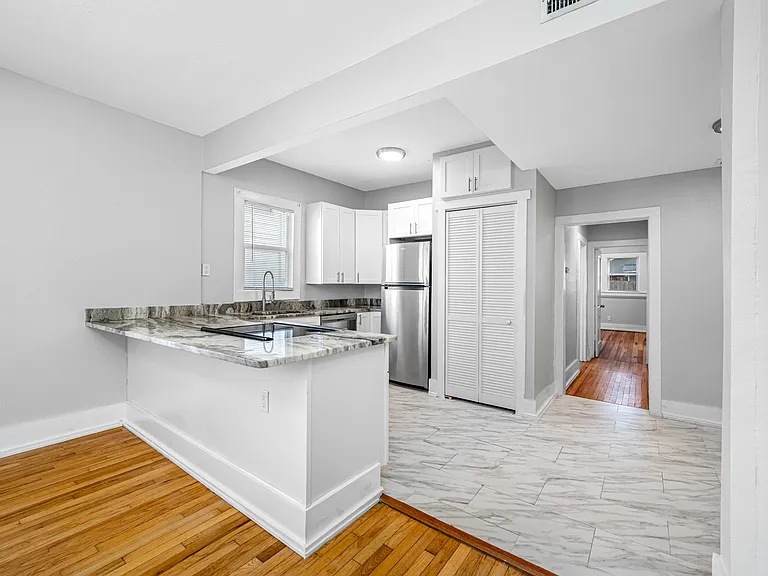 3313 W San Pedro St #2 — Photo 8